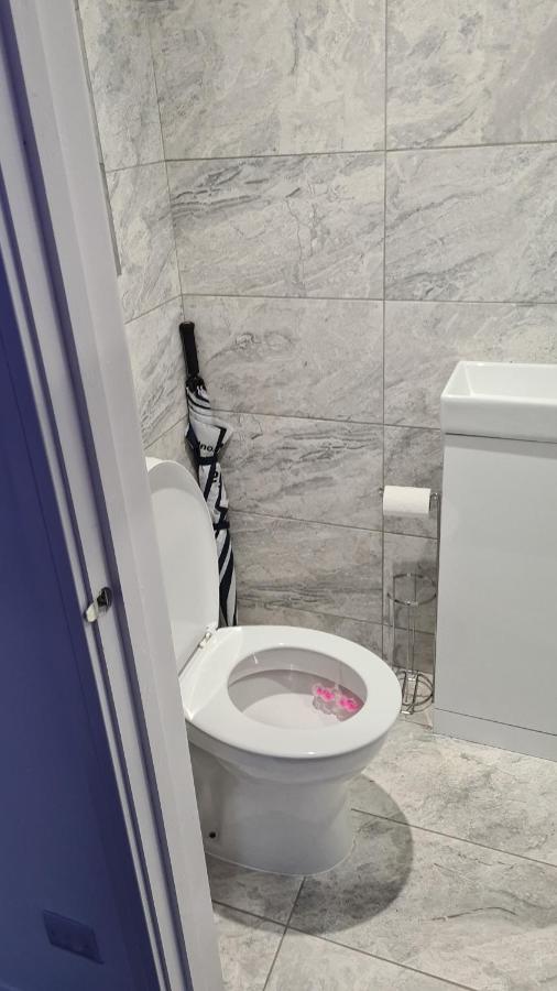 Lovely Unit Elgin Drive Coastal Bliss Your Seaside Retreat With City Excitement Уолласи Экстерьер фото